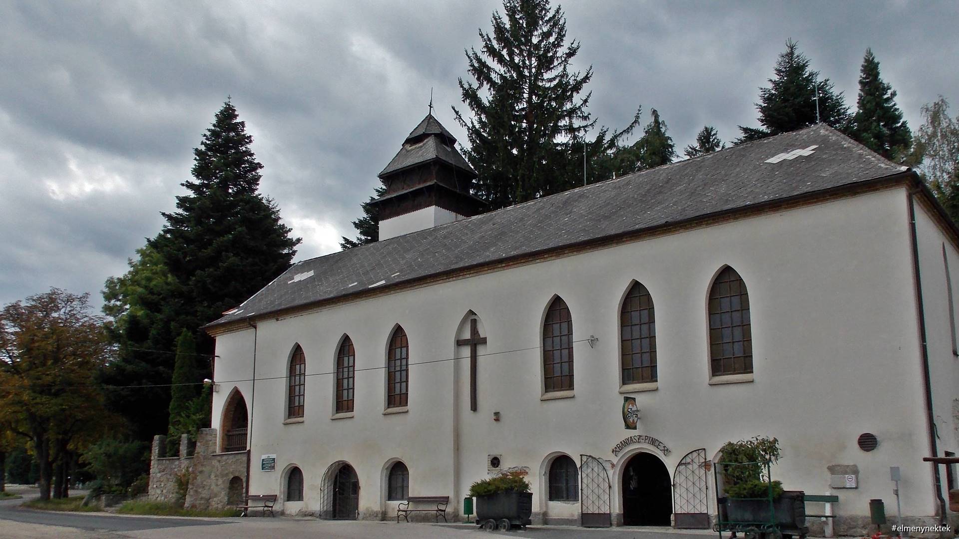 brennbergi-szent-borbála-templom